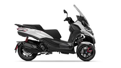 Piaggio MP3 400 Sport ABS Hpe (2023 - 24) nuova