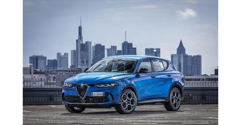 L&#039;hanno fatta ancora, una nuova Alfa Romeo diesel: ecco Tonale 1.6 130CV [costa come il 1.5 benzina]