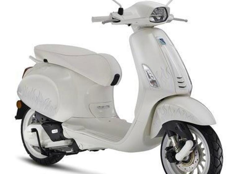 Vespa Sprint 50 Sprint 50 Justin Bieber (2022 - 24) (2)