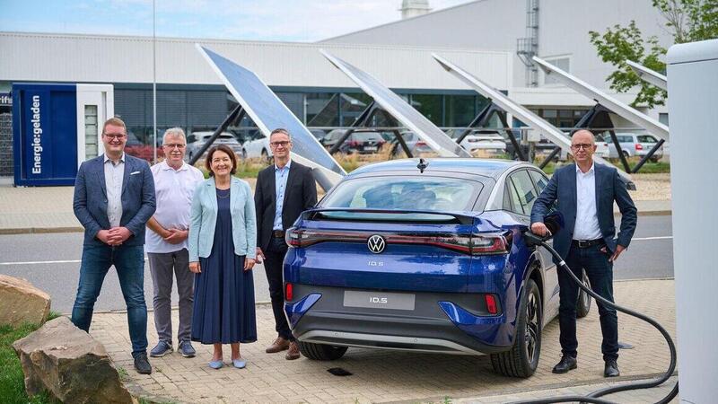 Le batterie recuperate da Volkswagen diventano stazioni di ricarica