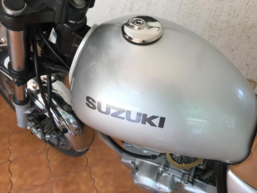 Suzuki TU 250 XX Super Classic (1996 - 00) (4)