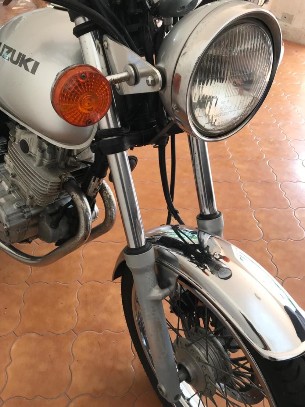 Suzuki TU 250 XX Super Classic (1996 - 00) (10)