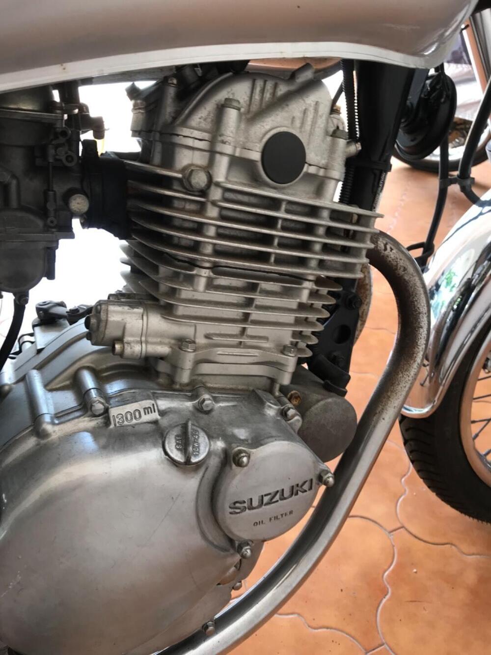 Suzuki TU 250 XX Super Classic (1996 - 00) (15)