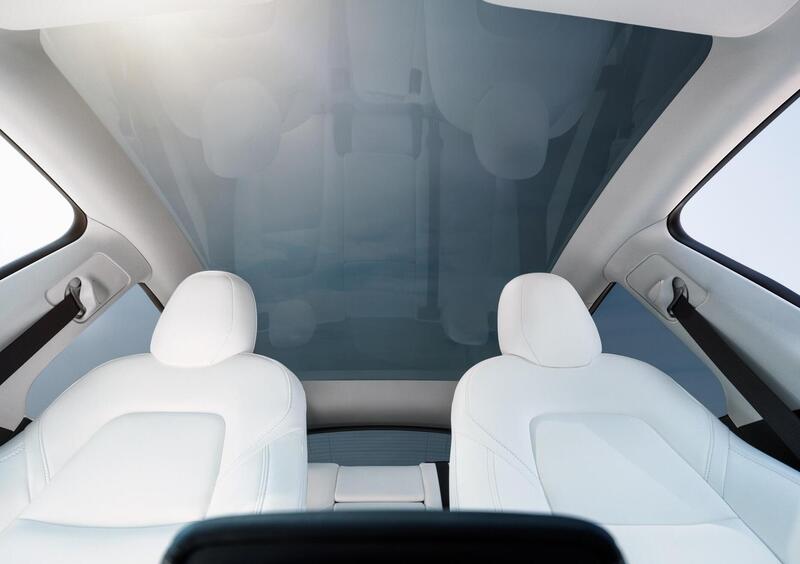 Tesla Model Y (2021-->>) (35)