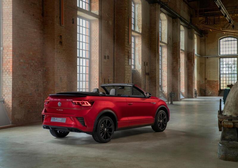 Volkswagen T-Roc Cabrio (2020-->>) (11)