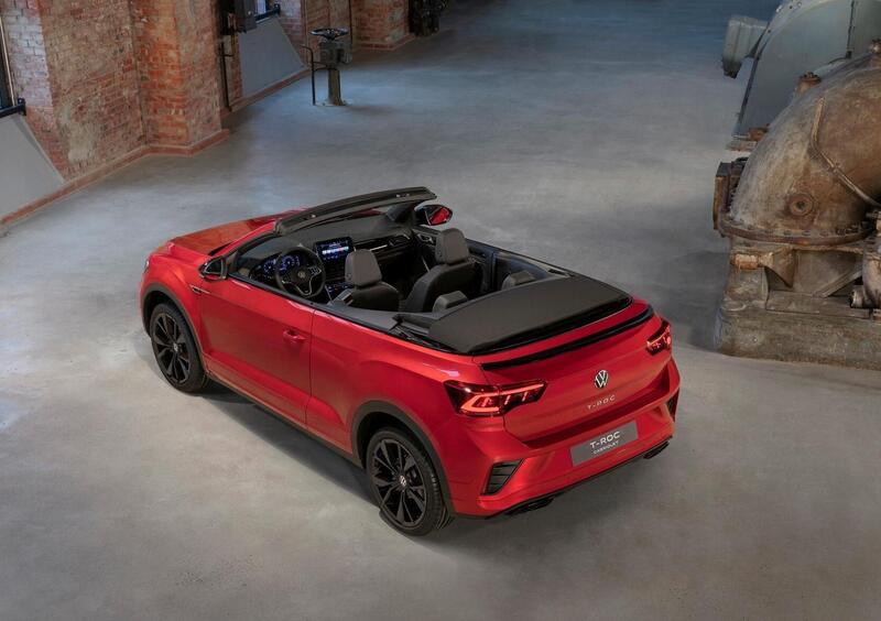 Volkswagen T-Roc Cabrio (2020-->>) (6)
