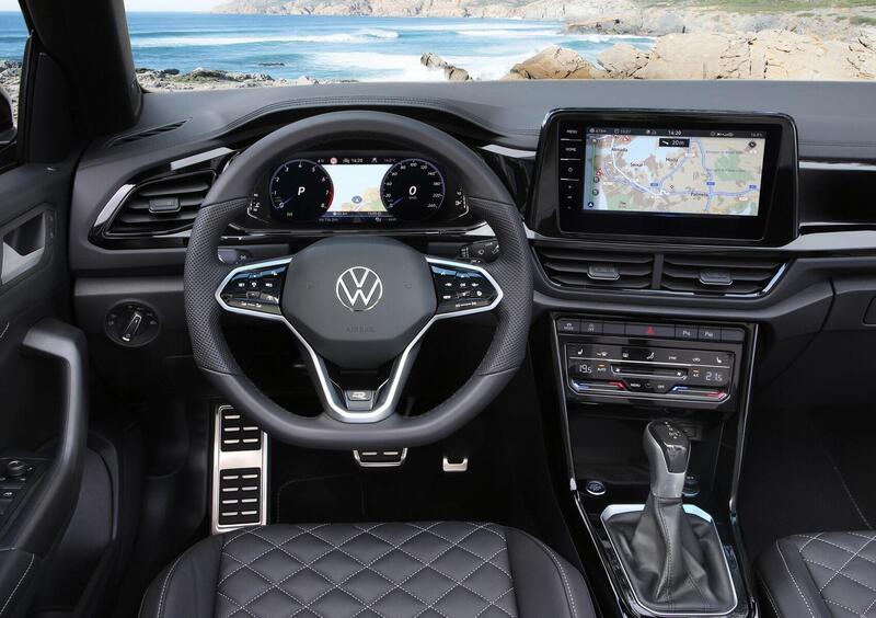 Volkswagen T-Roc Cabrio (2020-->>) (14)