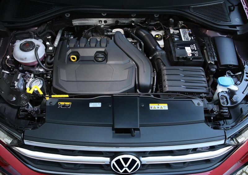 Volkswagen T-Roc Cabrio (2020-->>) (22)