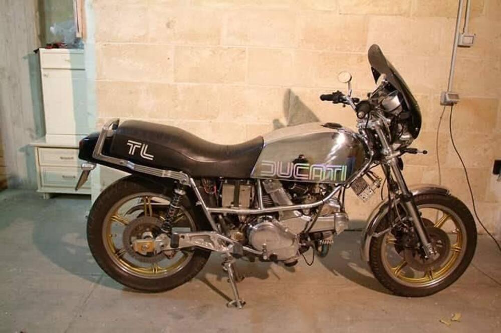 Ducati Pantah 600 TL (4)