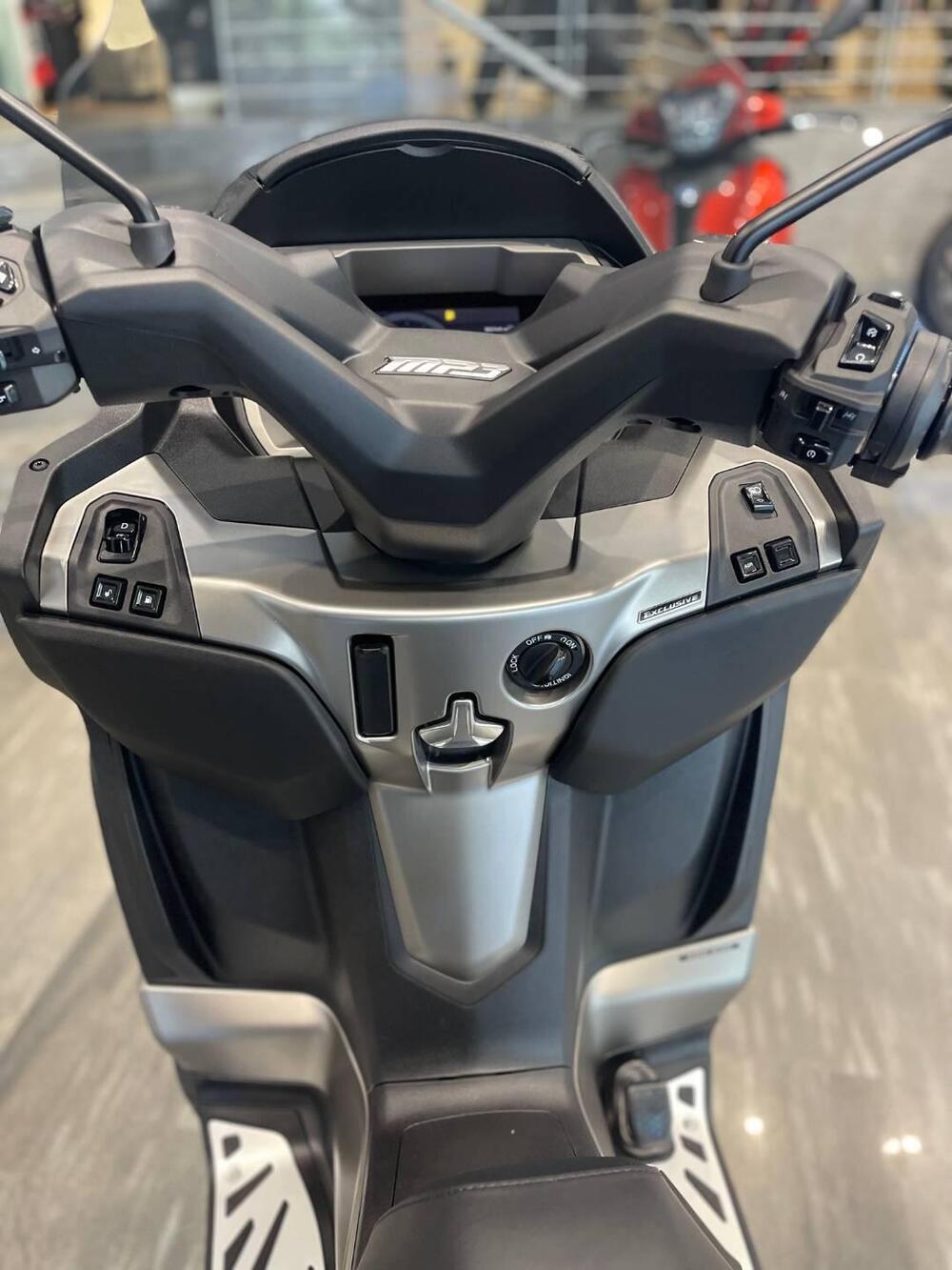 Piaggio MP3 530 ABS Hpe (2023 - 24) (7)