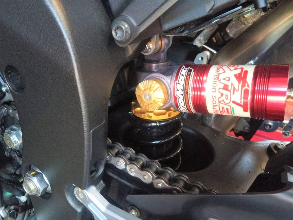 Mono Ammortizzatore Exstreme Shox Yamaha R1 Extreme Components (11)
