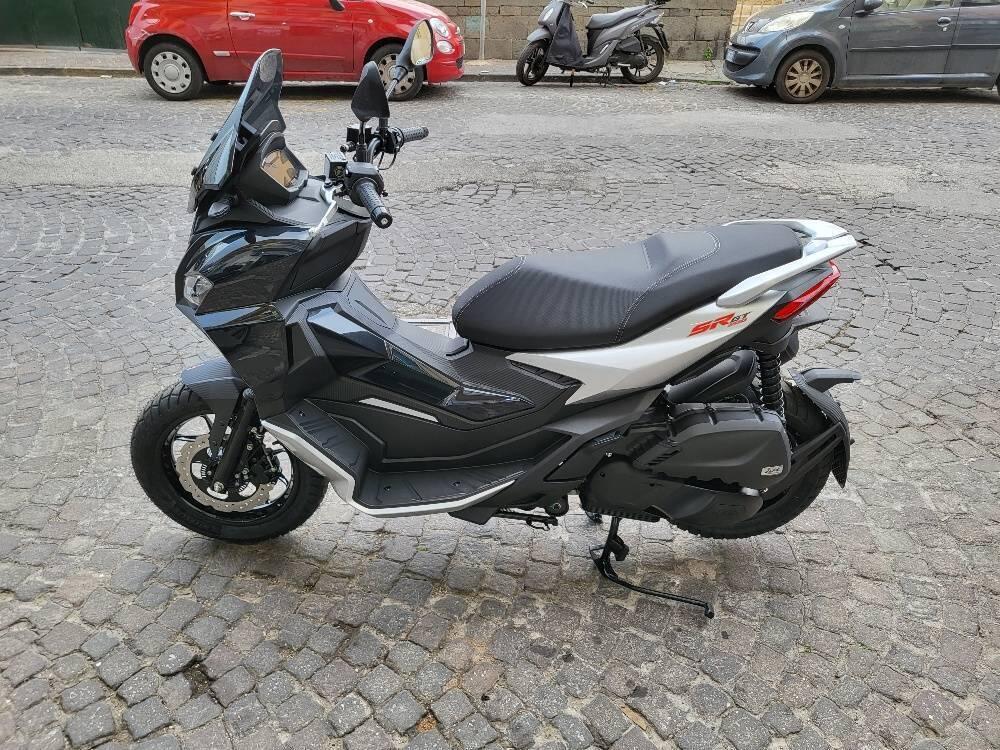 Aprilia SR GT 200 (2022 - 24) (4)