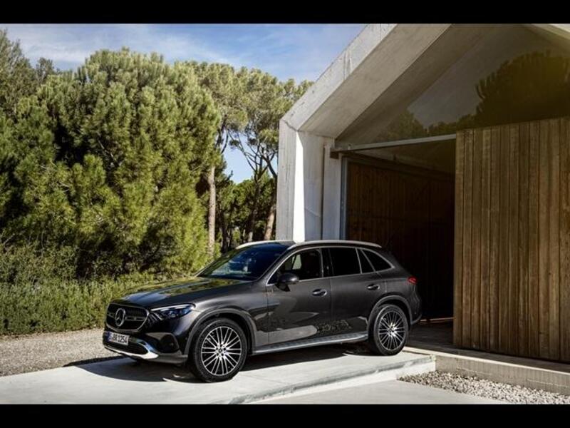 Mercedes-Benz GLC SUV 220 d Advanced 4matic auto