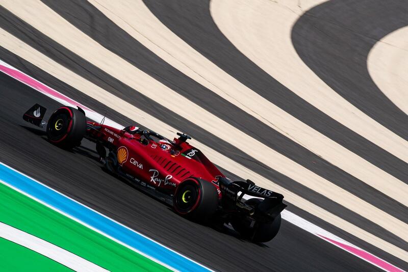 F1, GP Francia 2022: pole per Leclerc