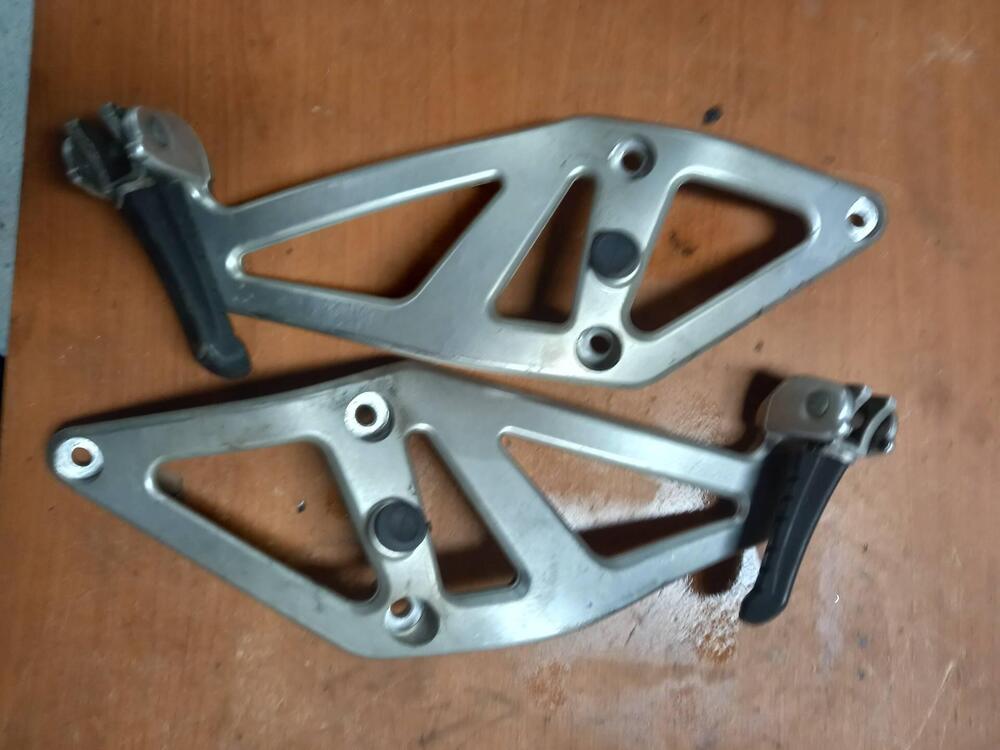 CERCHIO POSTERIORE CON DISCHI + CORONA SUZUKI V-S (2)