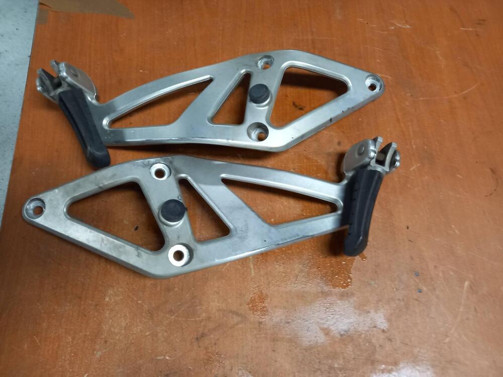 CERCHIO POSTERIORE CON DISCHI + CORONA SUZUKI V-S (3)