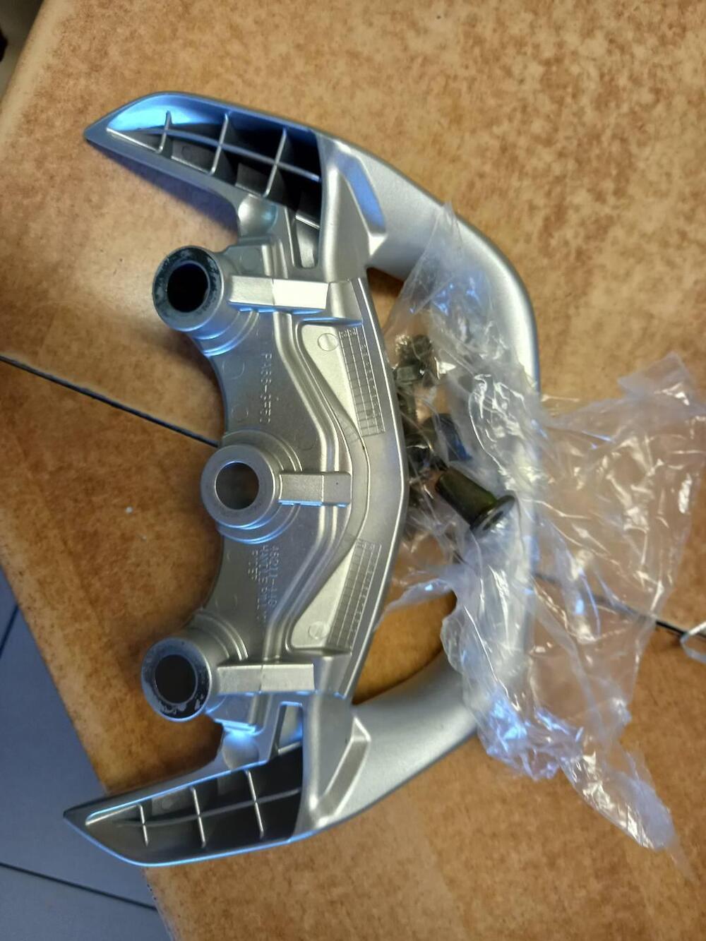 CERCHIO POSTERIORE CON DISCHI + CORONA SUZUKI V-S (8)