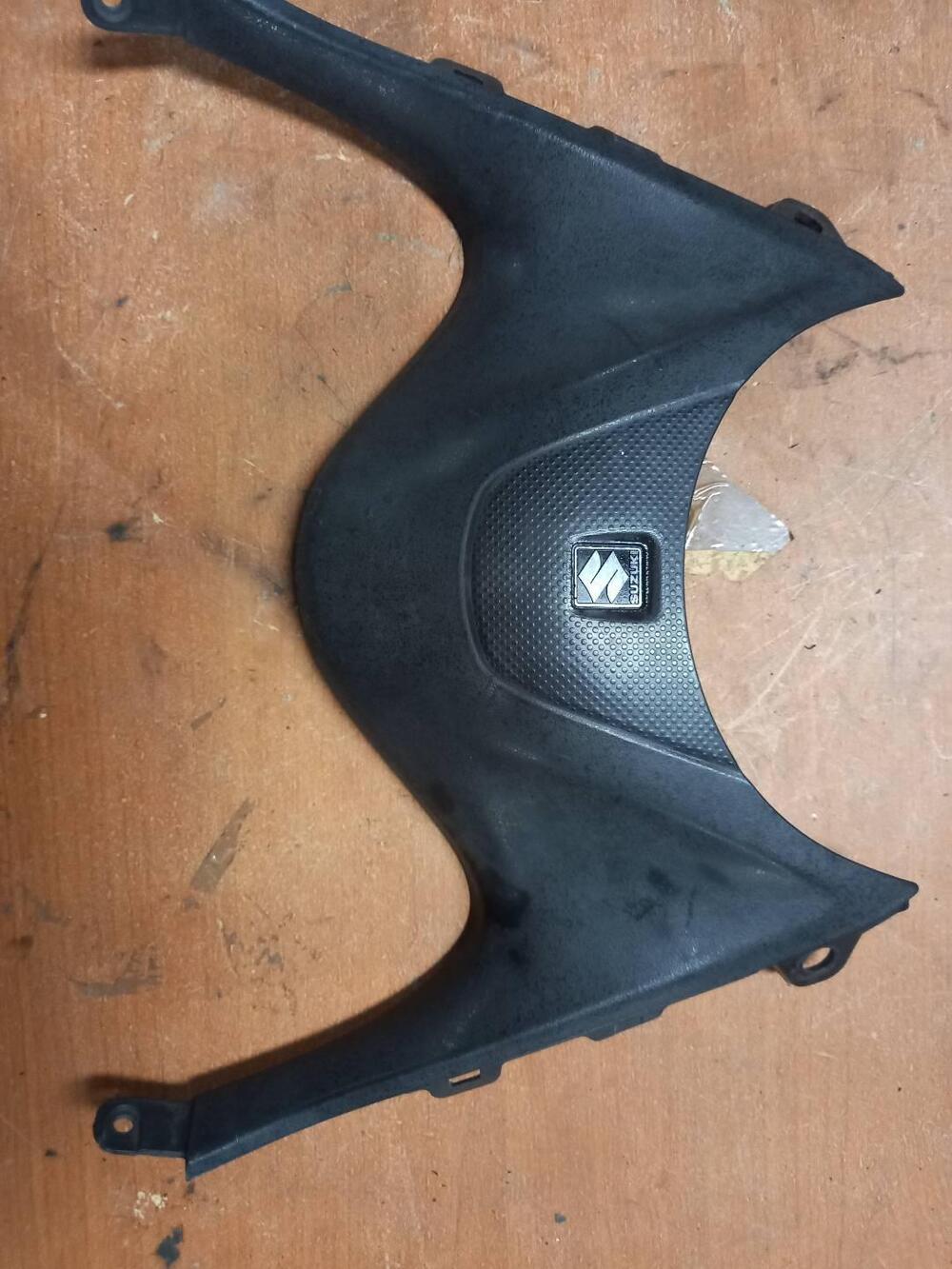 PLASTICA COVER MANUBRIO-SUZUKI V-STROM 650 '11 '14 (4)