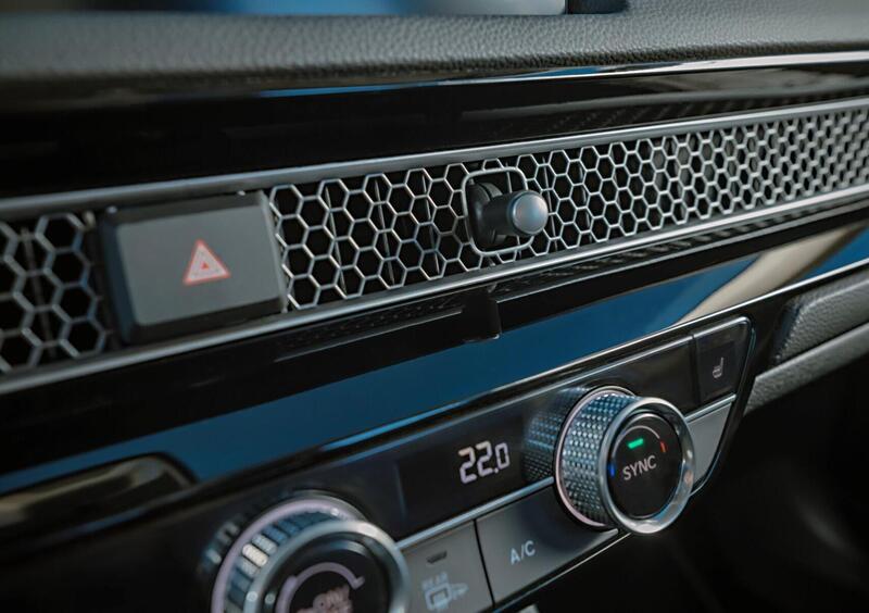 Honda Civic (2022-->>) (15)
