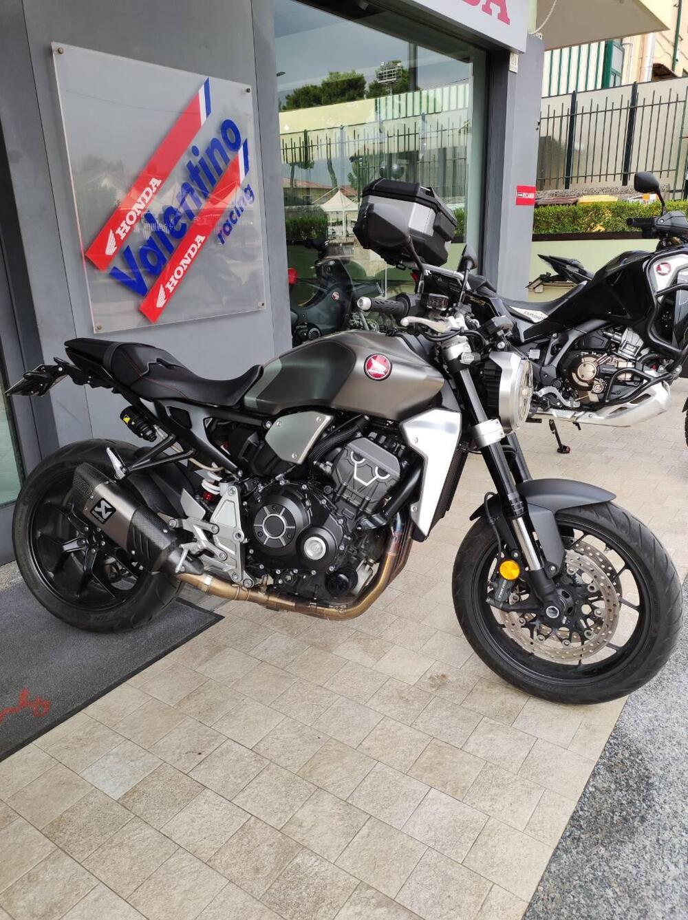 Honda CB 1000 R + Neo Sport Cafè (2019 - 20)
