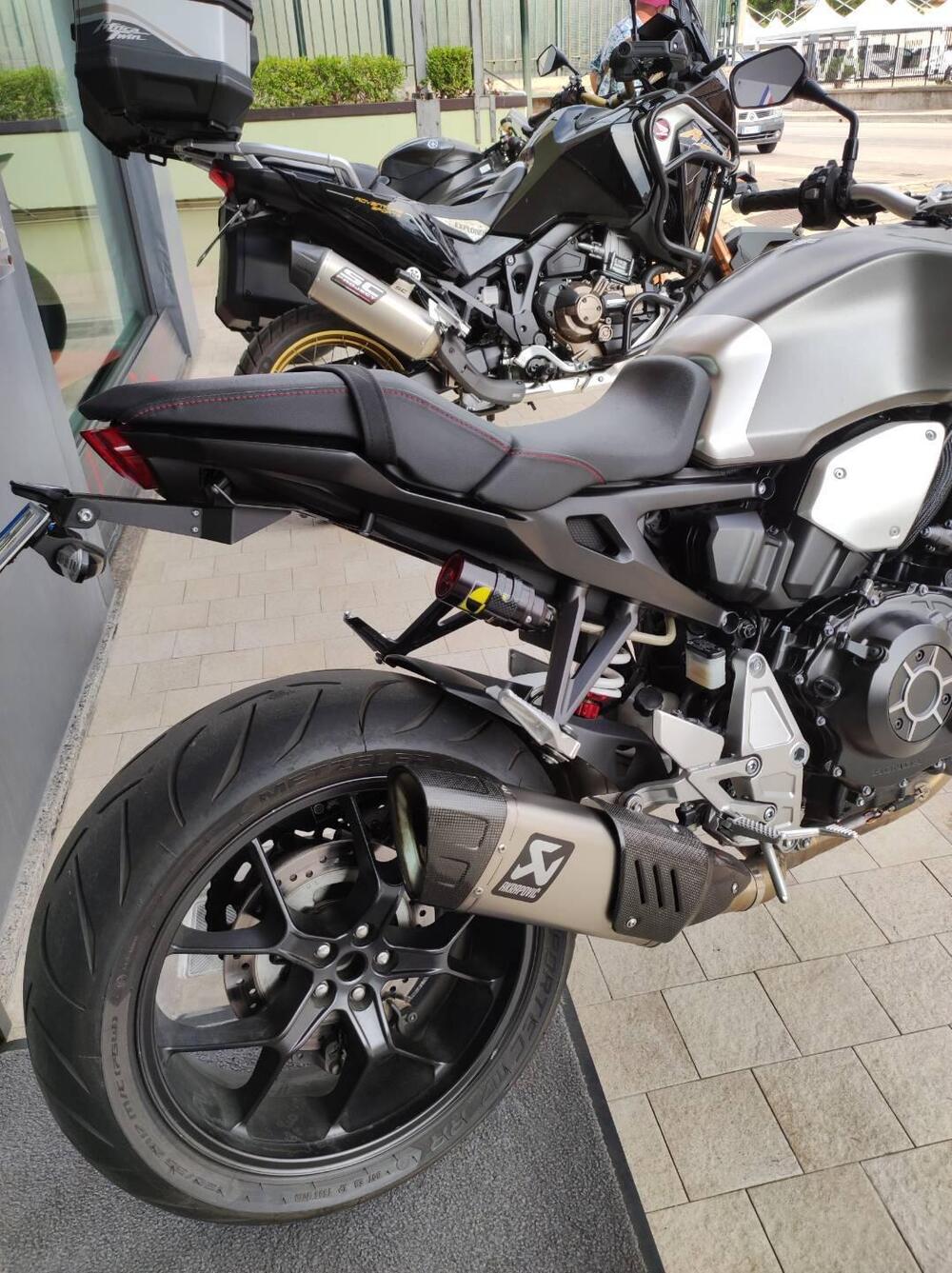 Honda CB 1000 R + Neo Sport Cafè (2019 - 20) (8)