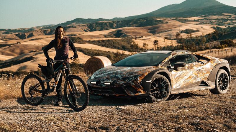 Oltre l&#039;asfalto: la sfida della Lamborghini Huracan Sterrato [Video]