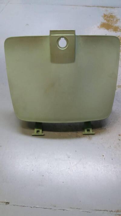 SPORTELLO PORTAOGGETTI PER APRILIA SCARABEO 125 E