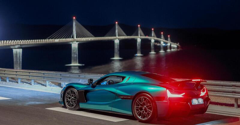 La Rimac Nevera inaugura un nuovo ponte in Croazia lungo pi&ugrave; di 2 chilometri