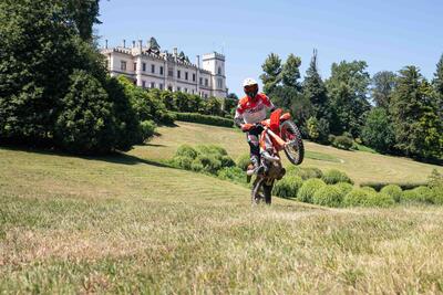 Beta 125 Enduro 2 tempi TEST 2023: un missile a miscela!