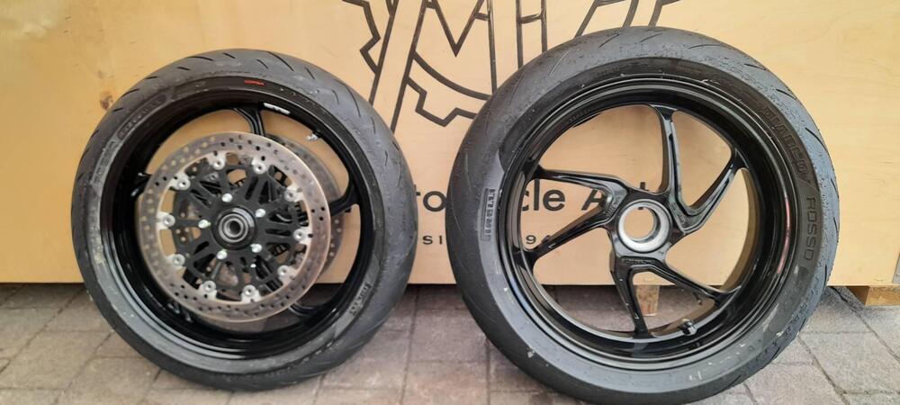 Coppia cerchi MV Agusta