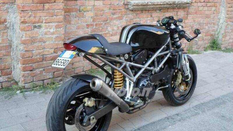 Le Strane di Moto.it: Ducati ST4 Caf&eacute; Racer