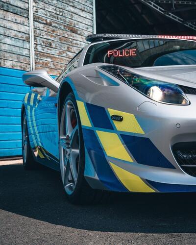 Una Ferrari 458 Italia entra nella flotta della Polizia ceca