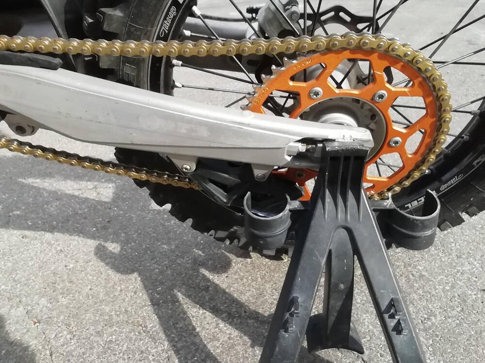 KTM 250 SX-F (2021) (5)