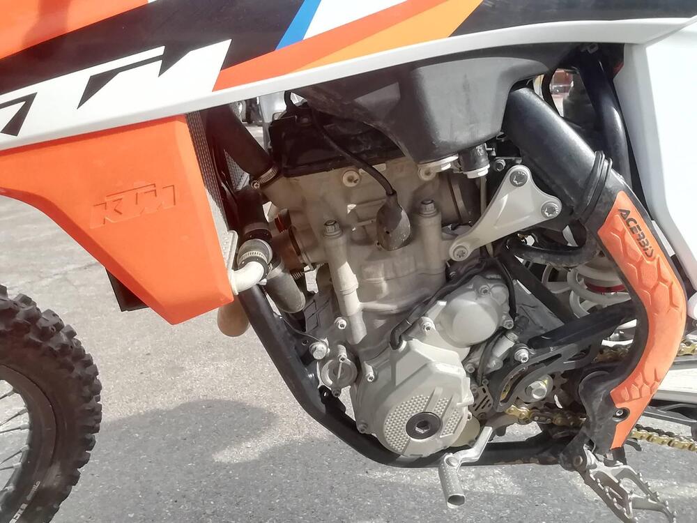 KTM 250 SX-F (2021) (4)