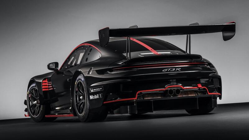 A Spa-Francorchamps la versione definitiva della Porsche 911 GT3 R per il 2023 [VIDEO]