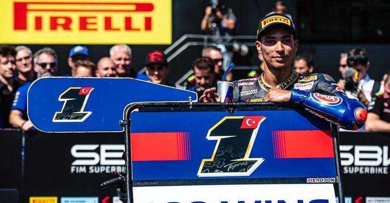 SBK 2022. GP della Repubblica Ceca, Toprak Razgatlioglu si impone nella Superpole Race di Most