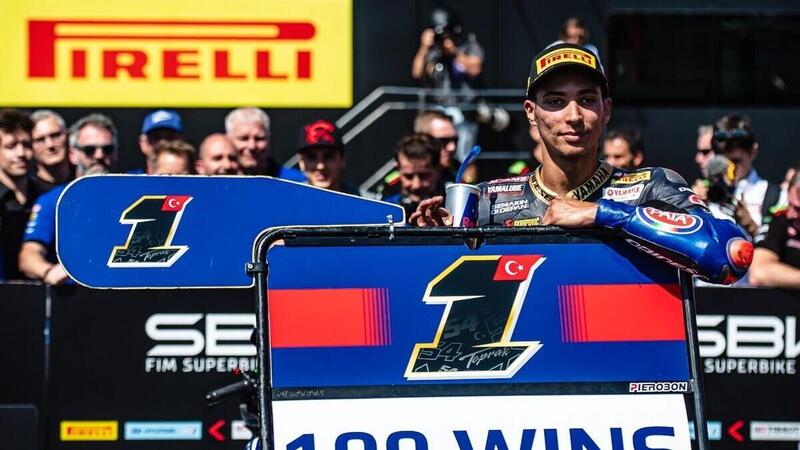 SBK 2022. GP della Repubblica Ceca, Toprak Razgatlioglu si impone nella Superpole Race di Most