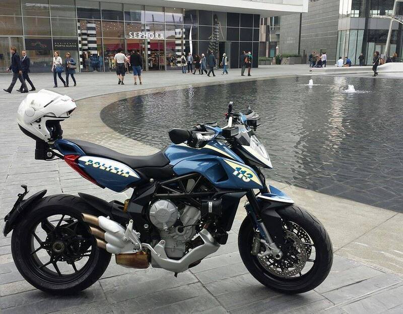 MV Agusta Rivale 800 in dotazione alla Polizia di Stato