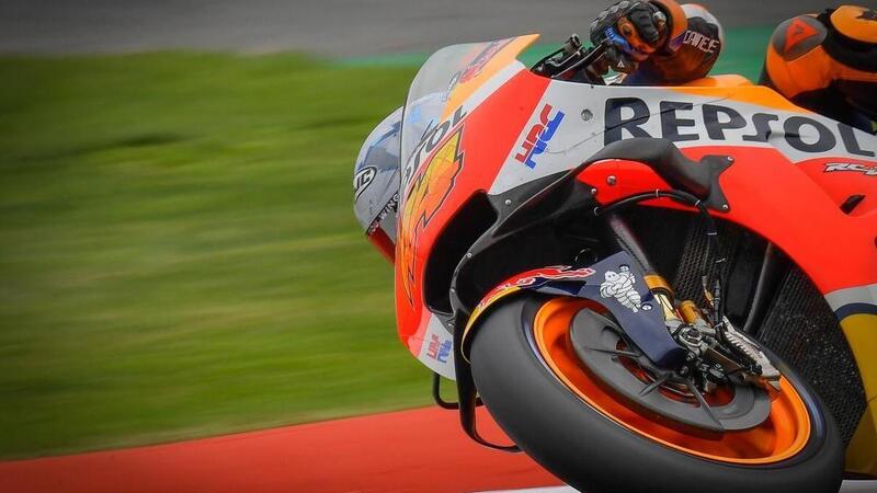 MotoGP 2022. A Silverstone si frena un miglio ogni giro, il 32% del tempo