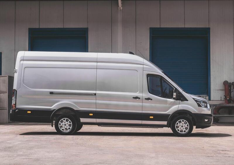 Ford E-Transit Furgone (2)