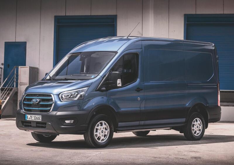 Ford E-Transit Furgone (13)