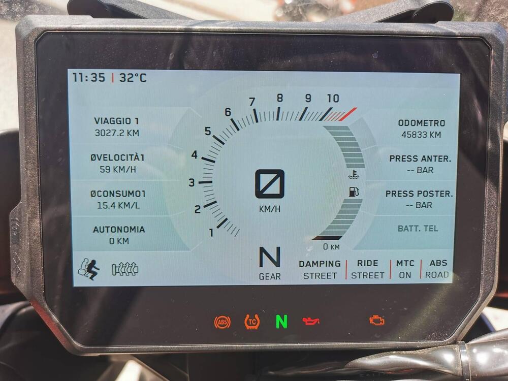 KTM 1290 Super Duke GT (2019 - 20) (3)