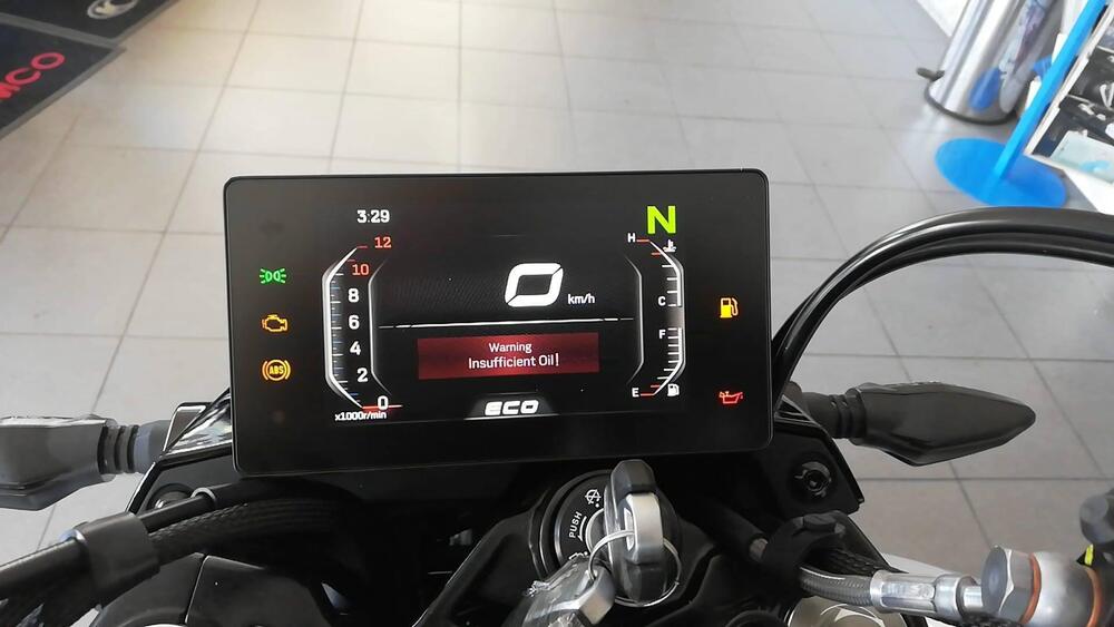 CFMOTO 650NK (2021 - 24) (2)