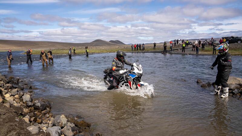 Islanda in moto! Il Perfetto c&#039;&egrave; andato con l&#039;Africa Twin e ci dice se ne vale la pena