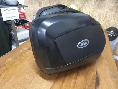 Bauletto CP Givi V35N nuovo