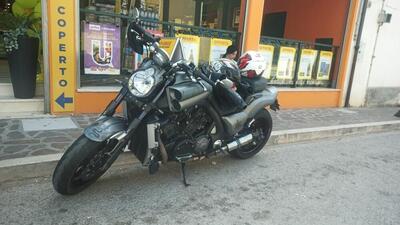 Yamaha VMAX (2008 - 17) usata
