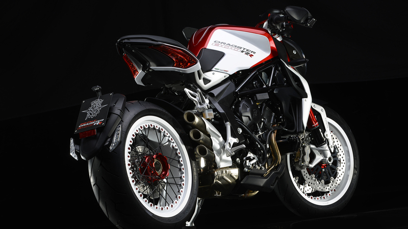 MV Agusta Dragster RR 2015, caratteristiche e prezzo