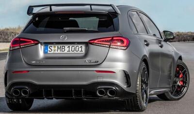 Mercedes AMG A 45S: il due litri dei record &egrave; PAZZESCA da guidare (meglio di Audi RS3)