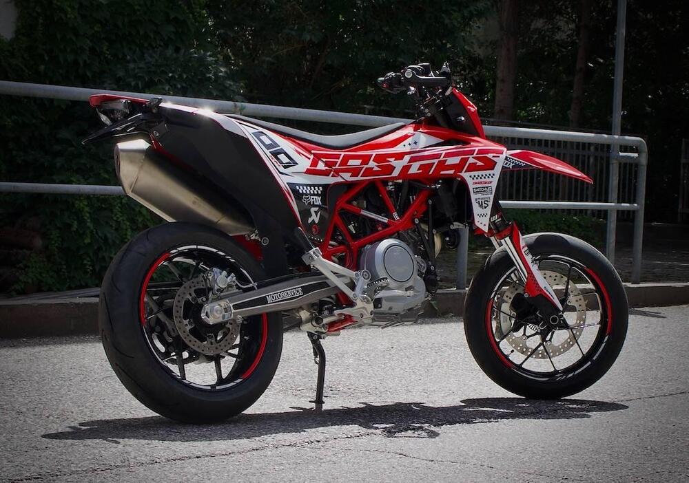 GASGAS SM 700 (2022 - 25) (8)