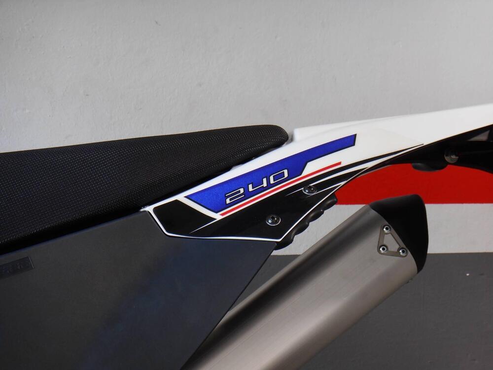 AJP SPR 240 Enduro (2023 - 25) (4)